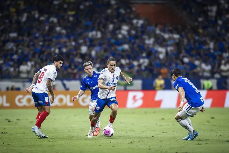Cruzeiro x Bahia onde assistir escalacoes e outras0128472100202504170733 Jogo Hoje
