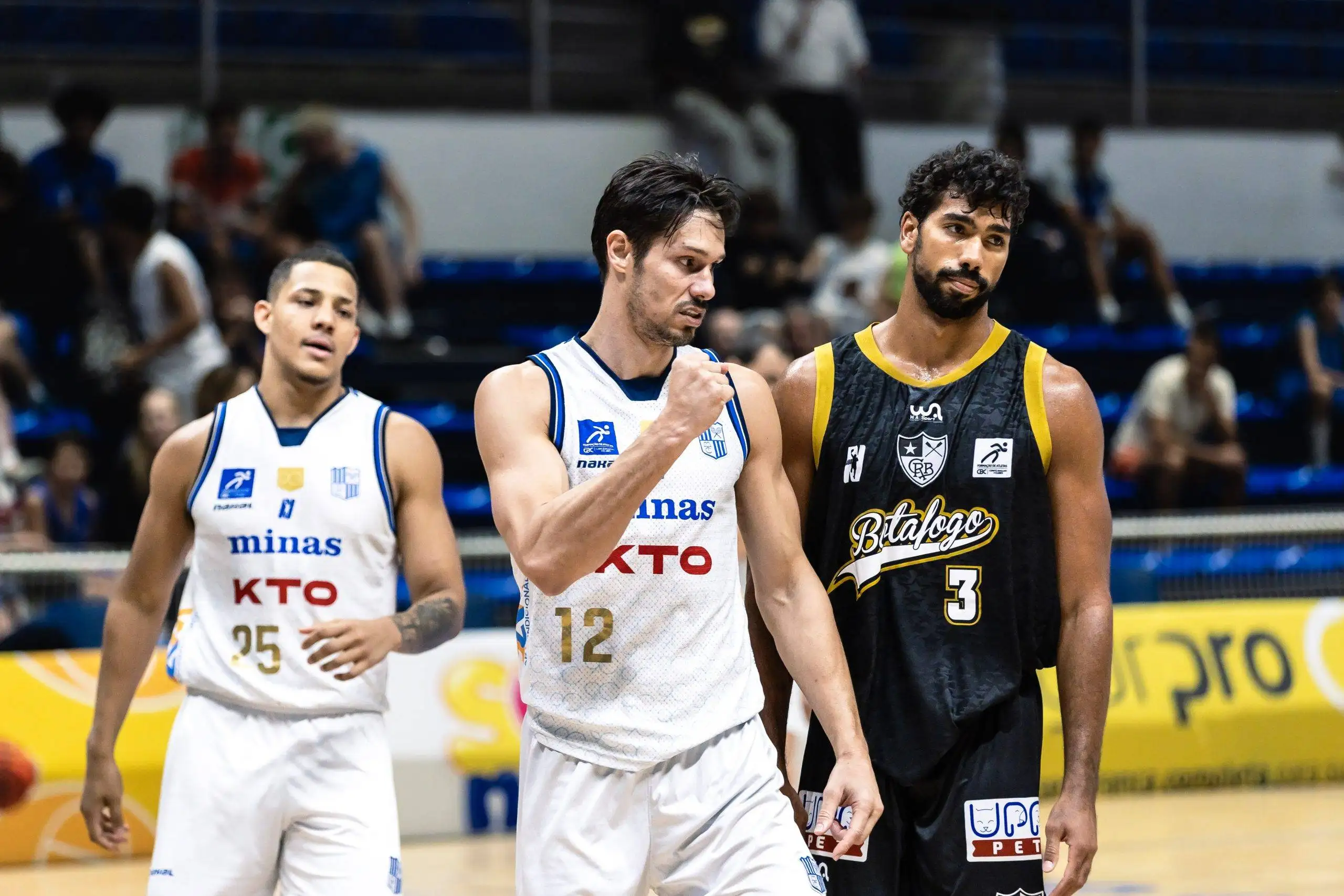 Minas vence Vasco e abre 2 a 0 nas quartas do NBB